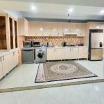 آپارتمان ۱۴۵متری طبقه اول