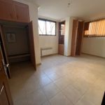 آپارتمان ۹۵متری طبقه سوم