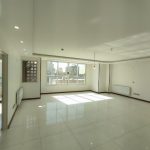 آپارتمان ۱۱۵متری طبقه پنجم